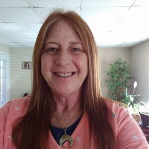 Meet your Posher, Lorrie